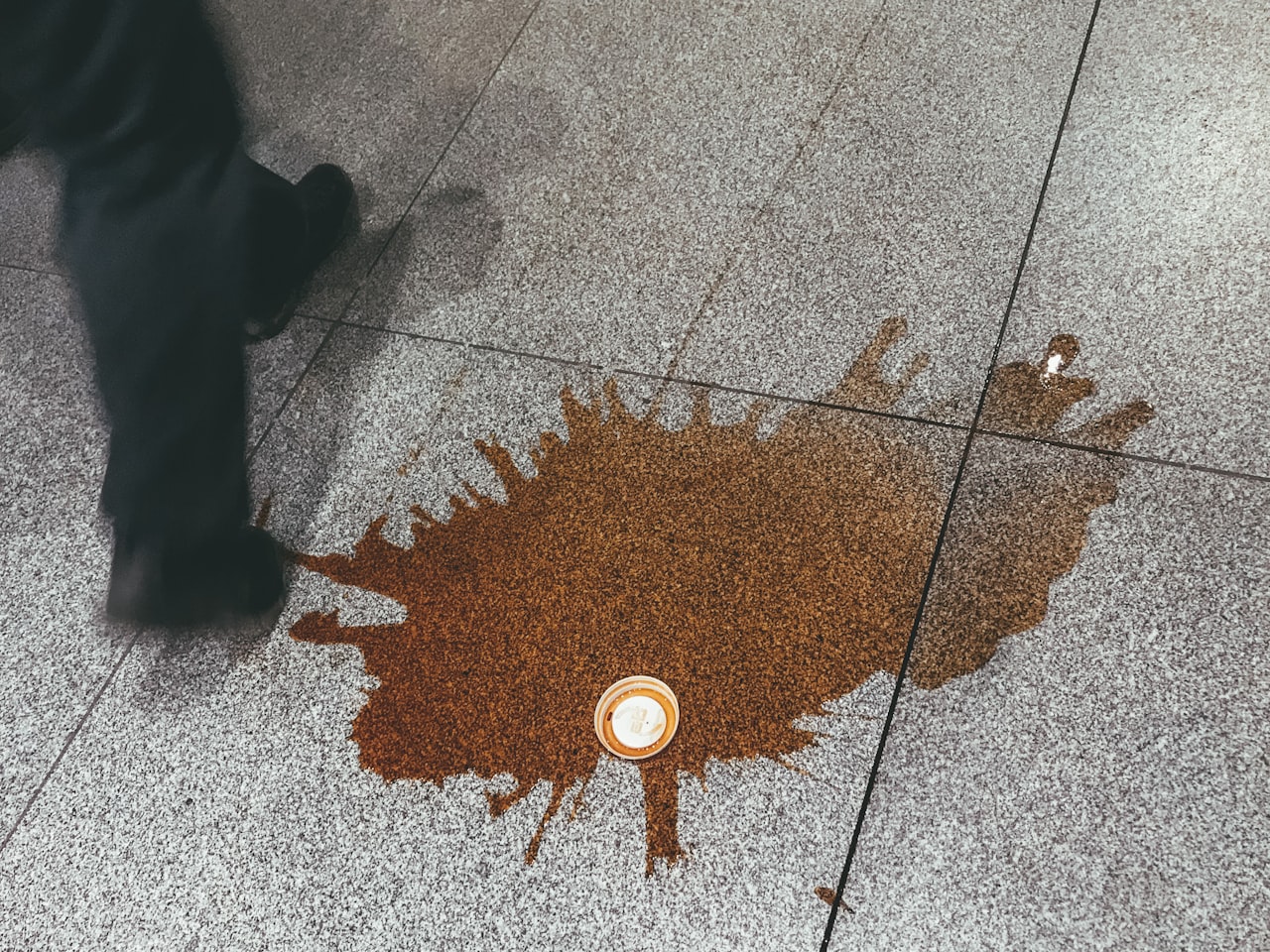tache de café