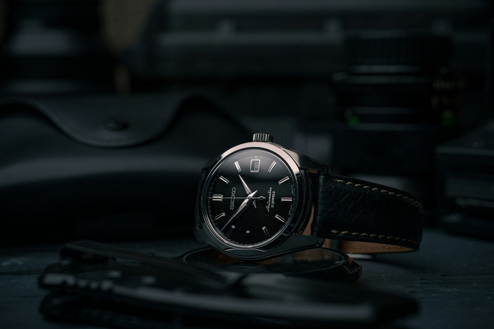 Comment choisir une montre : les critères essentiels en 2026